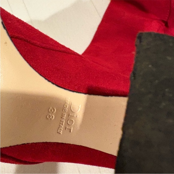 Christian Dior Red Suede Over-The-Knee Boots - Picture 4 of 8